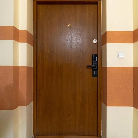 Centrum Iii Apartment *